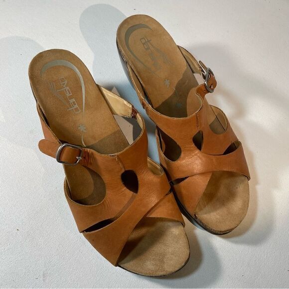Dansko Cai tan Sandals 41 - Picture 5 of 9